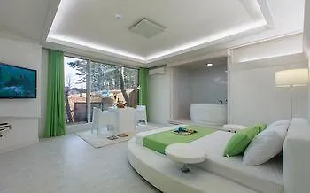 Made U Hotel Incheon 3*,